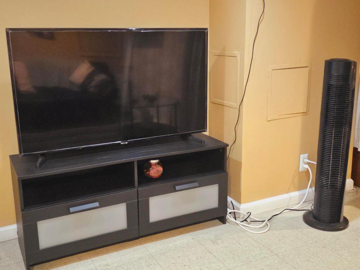 Warm Queens Apartment 5 Min From Laguardia 1 Min From Train New York Ngoại thất bức ảnh